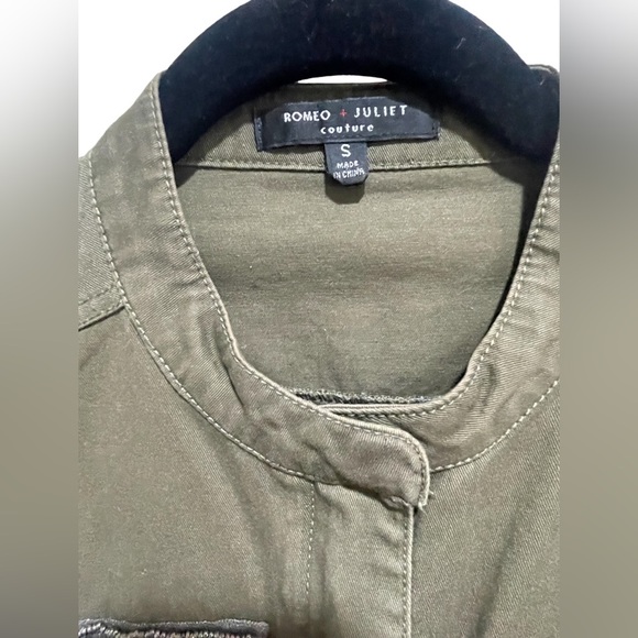 Romeo and Juliet couture Beaded Embellished Military Style jacket Size Small - Picture 5 of 6